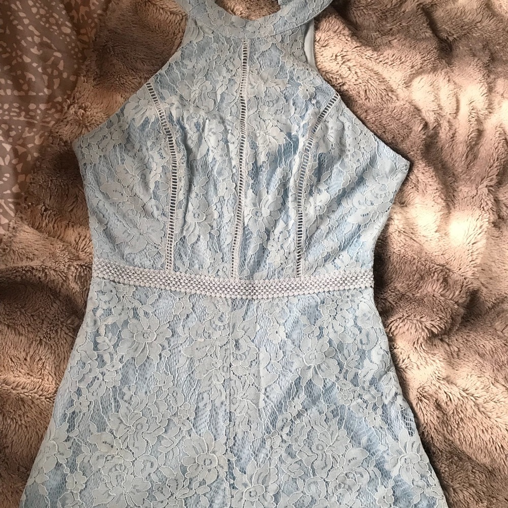Baby blue lace romper. Great quality!!